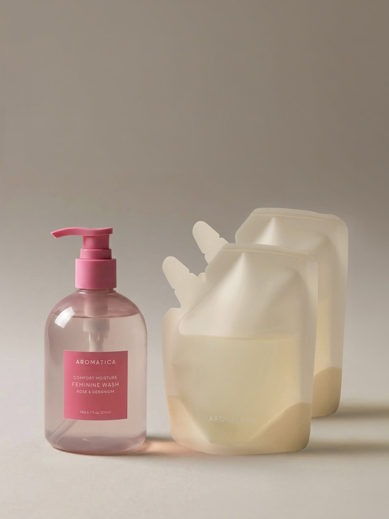 Comfort Moisture Feminine Wash Rose & Geranium 200ml & Refill 100ml x2